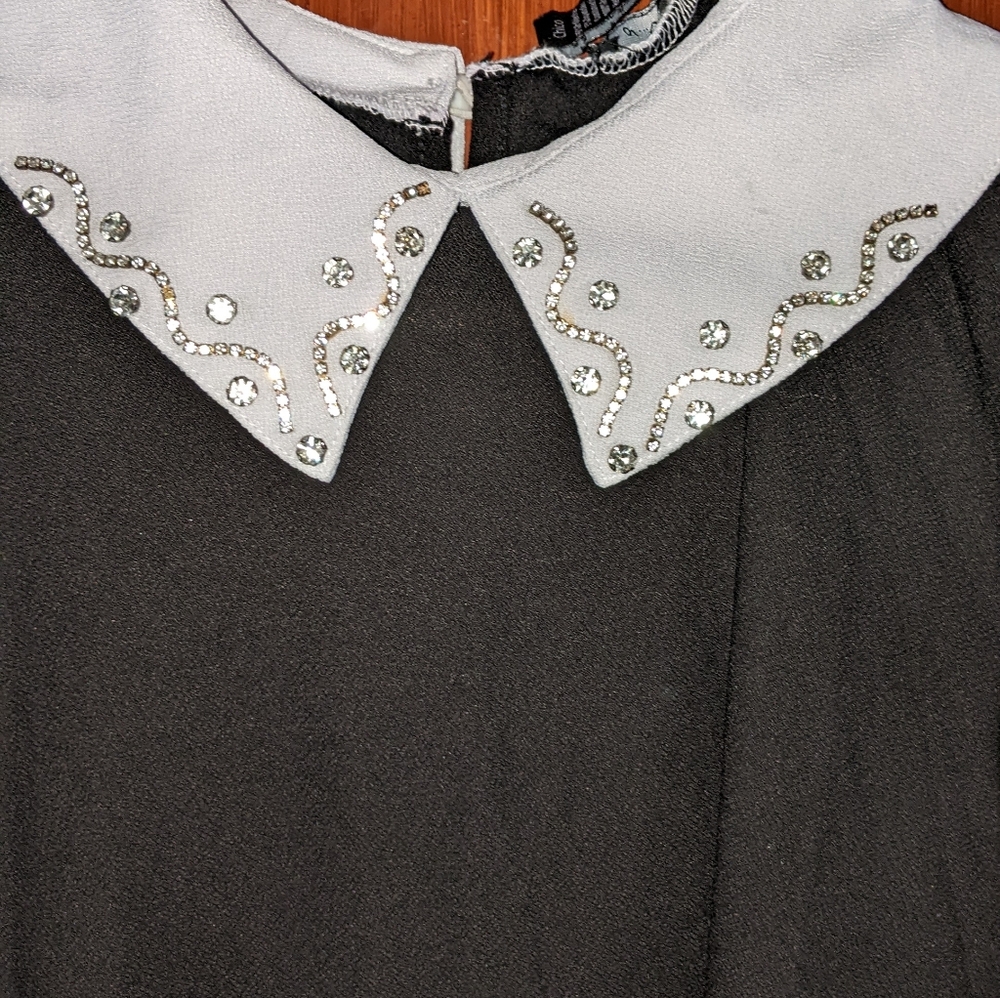 Puffed Sleeve Jeweled Collar Blouse - Picture 3 of 6